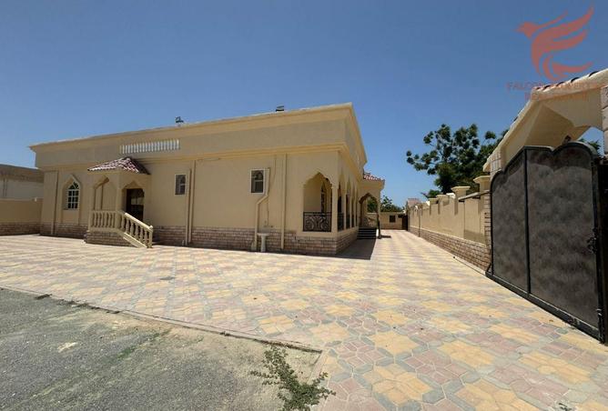 90926259 - Property Image 3