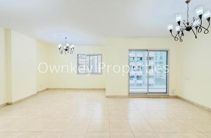 Apartment - 2 - 3 for rent in Blue Waves Residence - Al Mankhool - Bur Dubai - Dubai