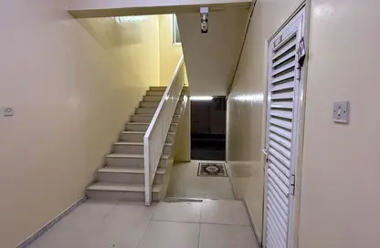 عمارة بالكامل - 8 غرف نوم - 8 حمامات للبيع في 3  الروضة - الروضة - عجمان