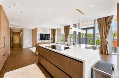 Apartment - 3 Bedrooms - 5 Bathrooms for sale in Bluewaters Residences Building 7 - Bluewaters Residences - Bluewaters - Dubai