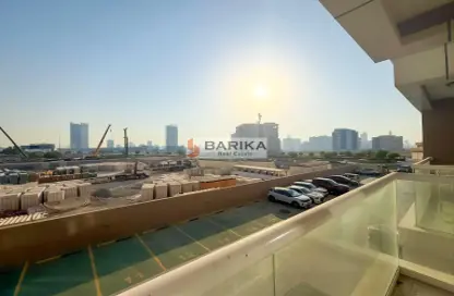 شقة - 1 حمام للايجار في برج سراج - ارجان - دبي شقة - 1 حمام للايجار في برج سراج - ارجان - دبي