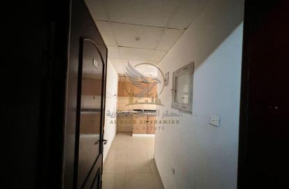 Apartment - Studio - 1 Bathroom for rent in Bu Tina - Al Sharq - Sharjah Apartment - Studio - 1 Bathroom for rent in Bu Tina - Al Sharq - Sharjah