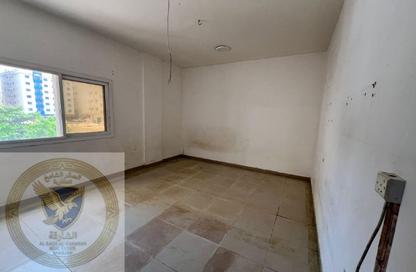 Apartment - Studio - 1 Bathroom for rent in Bu Tina - Al Sharq - Sharjah