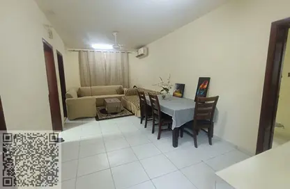 شقة - غرفة نوم - 2 حمامات للايجار في مساكن كورنيش عجمان - طريق كورنيش عجمان - عجمان