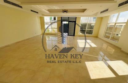 Villa - 4 - 6 for rent in Hoshi 1 - Hoshi - Al Badie - Sharjah