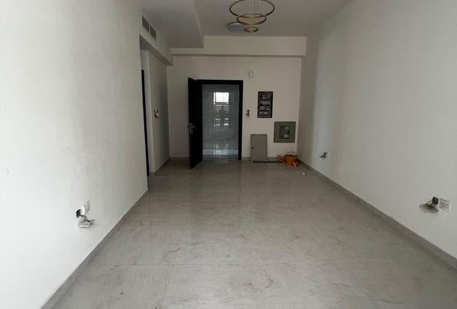 142383311 - Property Main Image