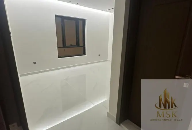 108169488 - Property Image 3