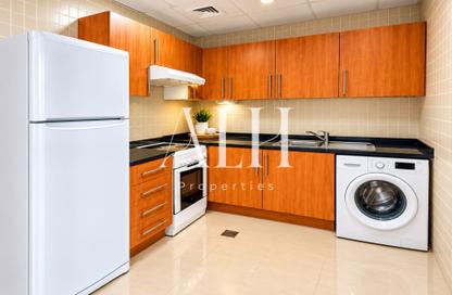 Apartment - 1 - 2 for rent in Marina View Tower B - Marina View - Dubai Marina - Dubai