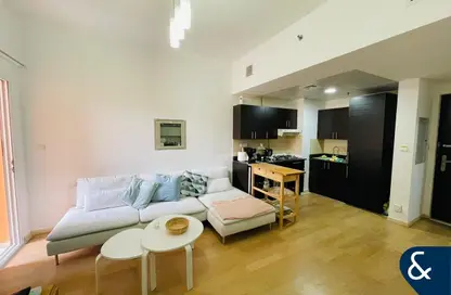 Apartment - 1 Bedroom - 2 Bathrooms for sale in Summer 1 - Summer - Seasons Community - District 15 - Jumeirah Village Circle - Dubai Apartment - 1 Bedroom - 2 Bathrooms for sale in Summer 1 - Summer - Seasons Community - District 15 - Jumeirah Village Circle - Dubai