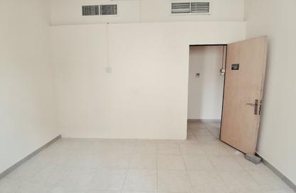 Apartment - 1 - 1 for rent in Fire Station Road - Muwaileh - Sharjah Apartment - 1 - 1 for rent in Fire Station Road - Muwaileh - Sharjah