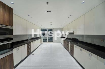 Apartment - 2 Bedrooms - 4 Bathrooms for sale in Emirates Crown - Dubai Marina - Dubai