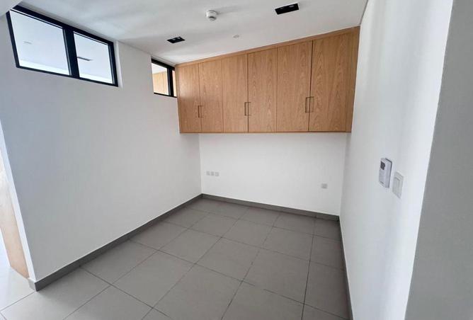 2P7W3Th8I4m - Property Image 3