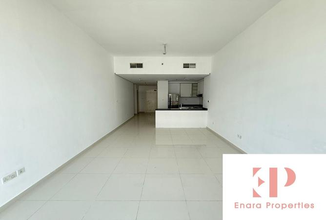 71910006 - Property Image 2