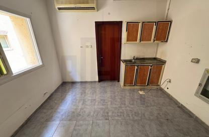 Apartment - Studio - 1 Bathroom for rent in Muwailih Building - Muwaileh - Sharjah Apartment - Studio - 1 Bathroom for rent in Muwailih Building - Muwaileh - Sharjah