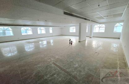 Office Space - Studio - 1 Bathroom for rent in Muwaileh 29 Building - Muwaileh - Sharjah