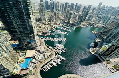 Apartment - 1 - 2 for rent in Damac Heights - Dubai Marina - Dubai