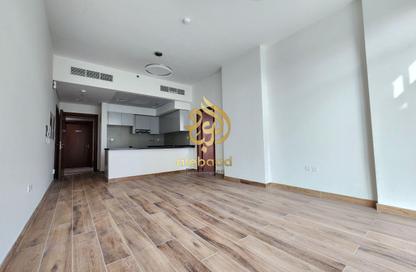 Apartment - 1 Bedroom - 2 Bathrooms for rent in International City Phase 2 - Al Warsan 4 - Al Warsan - Dubai