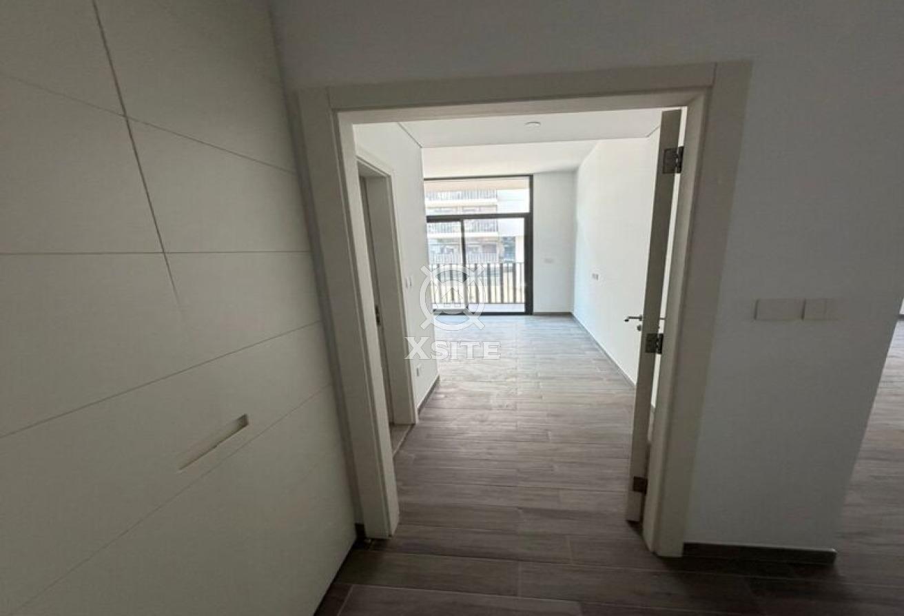 Spacious 1 BR | Multiple Cheques | Rent Today photo 9