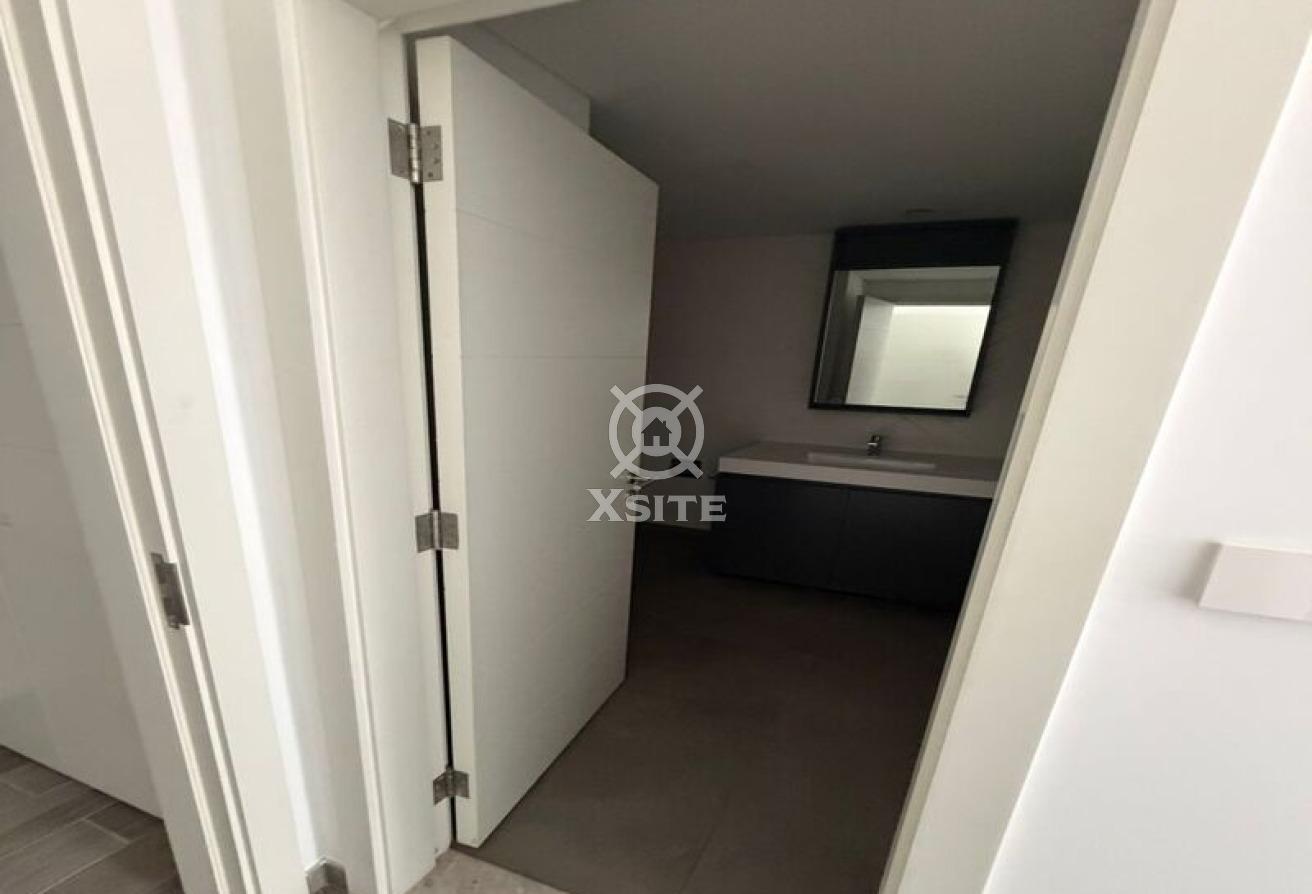 Spacious 1 BR | Multiple Cheques | Rent Today photo 18