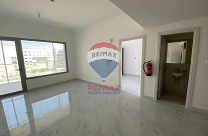 Apartment - 1 Bedroom - 2 Bathrooms for rent in Oasis 1 - Oasis Residences - Masdar City - Abu Dhabi
