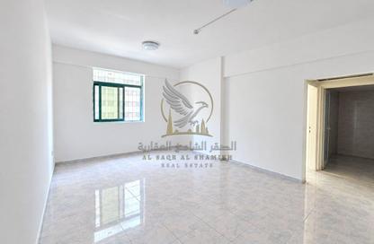 Apartment - 1 - 1 for rent in Al Majaz 2 - Al Majaz - Sharjah Apartment - 1 - 1 for rent in Al Majaz 2 - Al Majaz - Sharjah
