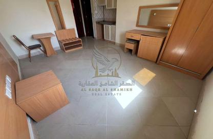 Apartment - Studio - 1 for rent in Budaniq 9 Building - Budaniq - Al Qasimia - Sharjah Apartment - Studio - 1 for rent in Budaniq 9 Building - Budaniq - Al Qasimia - Sharjah