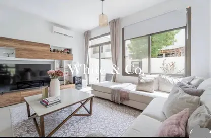 تاون هاوس - 4 غرف نوم - 4 حمامات للايجار في حياة تاون هاوسز 1 - حياة تاون هاوس - تاون سكوير - دبي