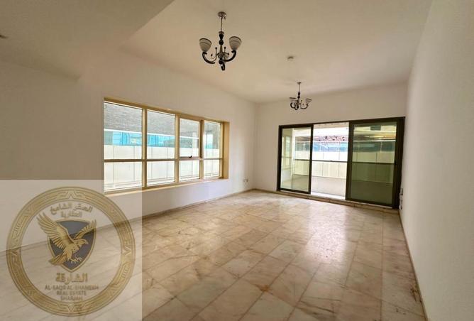 111843350 - Property Image 3