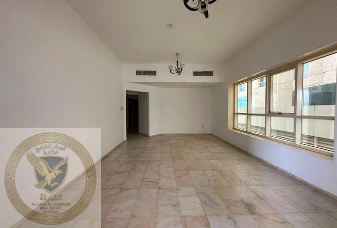 111843350 - Property Image 2