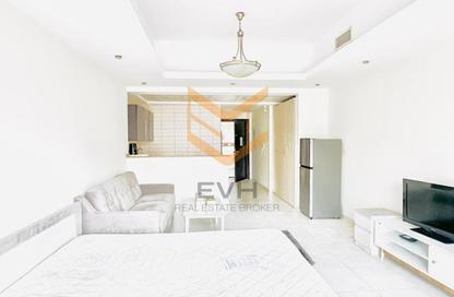 Apartment - Studio - 1 for rent in Al Waleed Paradise - JLT Cluster R - Jumeirah Lake Towers - Dubai Apartment - Studio - 1 for rent in Al Waleed Paradise - JLT Cluster R - Jumeirah Lake Towers - Dubai