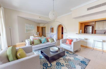 Apartment - 2 - 4 for rent in Al Das - Shoreline Apartments - Palm Jumeirah - Dubai