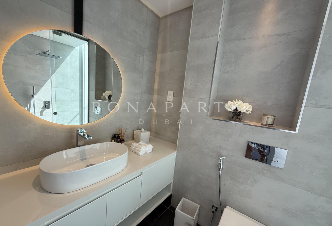 Type A Directly on Lagoon with Open View photo 13