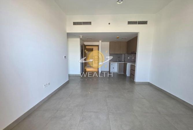 110043910 - Property Image 3