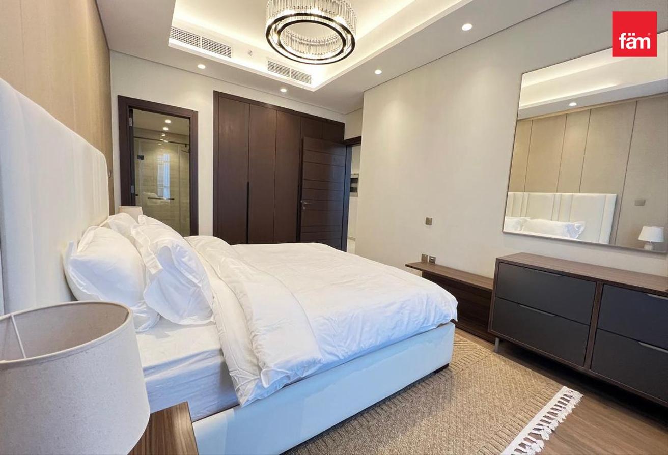 Spacious Layout | Lowest Price | Vacant photo 6