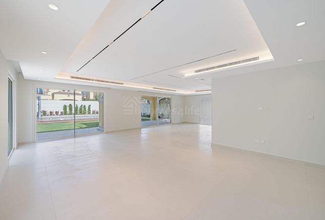 88768406 - Property Image 3