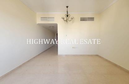 Apartment - Studio - 1 Bathroom for rent in Muwaileh 29 Building - Muwaileh - Sharjah