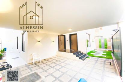 Villa - 5 Bedrooms - 7 Bathrooms for sale in Al Yasmeen 1 - Al Yasmeen - Ajman