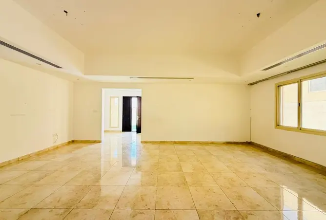 145978765 - Property Image 3
