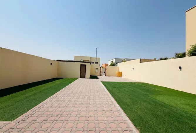145978765 - Property Image 2