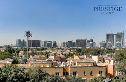 شقة - غرفة نوم - 2 حمامات للبيع في فيستا برستيج وان - مدينة دبي الرياضية - دبي