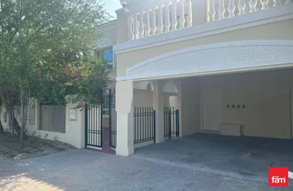 Villa - 4 Bedrooms - 6 Bathrooms for rent in District 8G - Jumeirah Village Triangle - Dubai