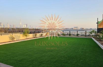 Villa - 3 - 5 for rent in Sur La Mer 1 - Sur La Mer - Jumeirah 1 - Jumeirah - Dubai