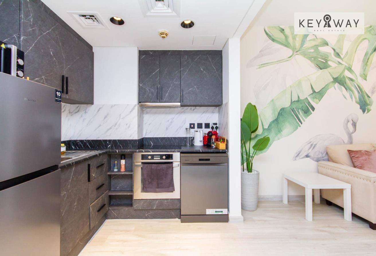 Modern Studio | Large Studio | Prime Location photo 6