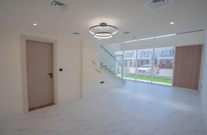 فيلا - 2 غرف نوم - 3 حمامات للايجار في روكان 3 - روكان - دبي لاند - دبي