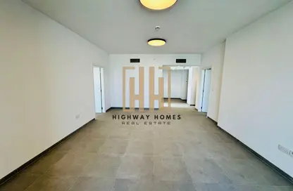 شقة - 2 غرف نوم - 3 حمامات للبيع في الطراز - حي نسيج - الجادة - الشارقة شقة - 2 غرف نوم - 3 حمامات للبيع في الطراز - حي نسيج - الجادة - الشارقة