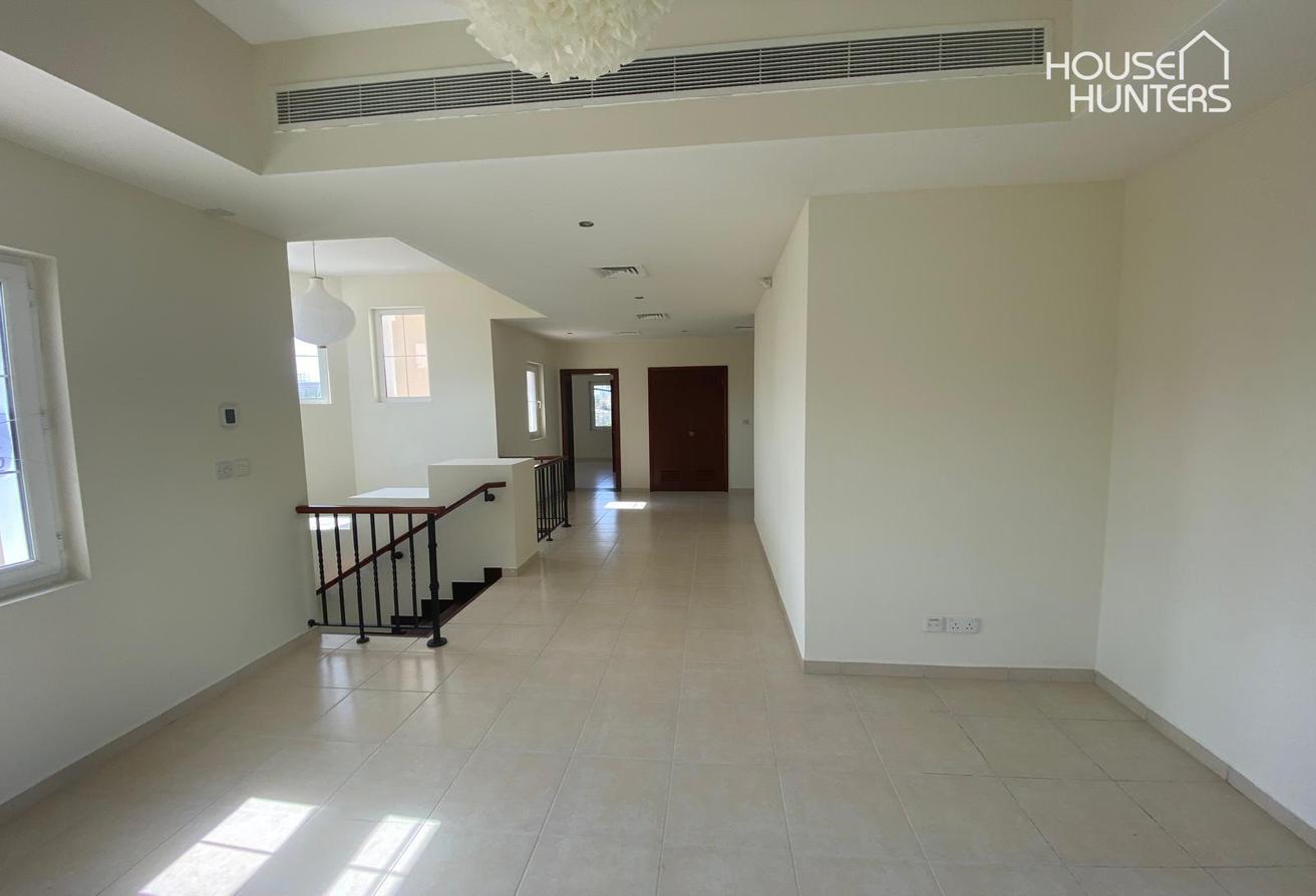 White kitchen | Available soon | Landscaped photo 11