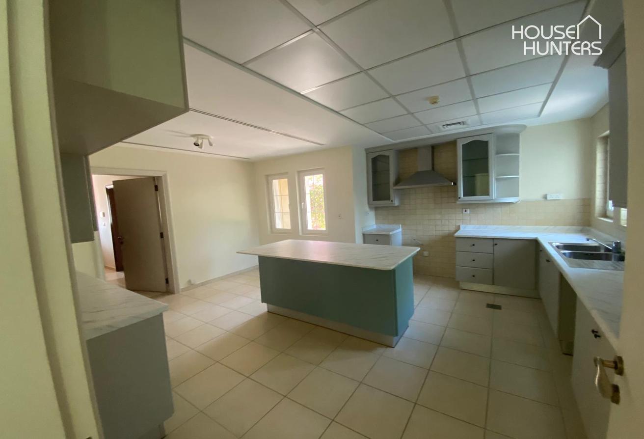 White kitchen | Available soon | Landscaped photo 3