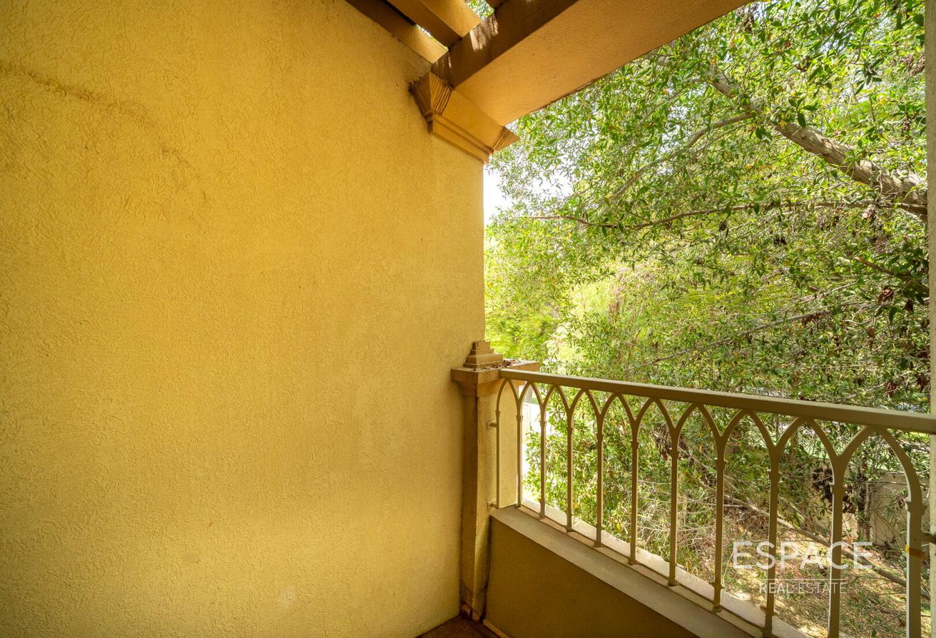 Good Location | 4M | Springs 12 photo 17