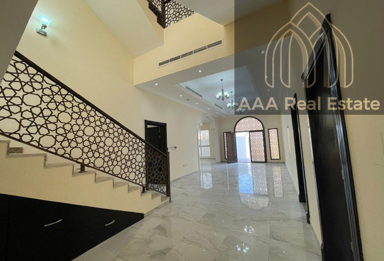 MODERN STYLE | LUXURY VILLA | SERVICE BLOCK photo 4