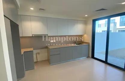 Townhouse - 3 Bedrooms - 4 Bathrooms for rent in Greenviews 2 - EMAAR South - Dubai South (Dubai World Central) - Dubai